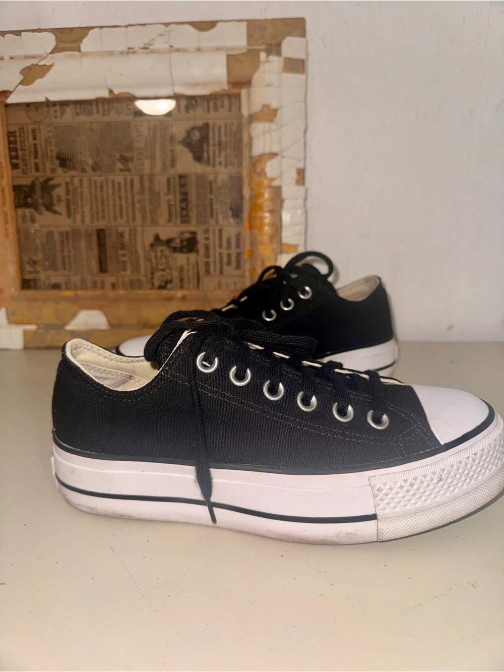Converse Platform Canvas Sneakers in Black - 6.5